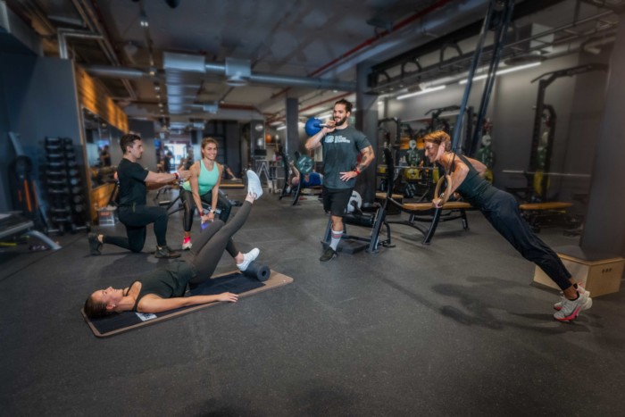 Cardio zum Abnehmen im Gruppentraining in der Leopoldstraße Cardio zum Abnehmen im Gruppentraining in der Leopoldstraße